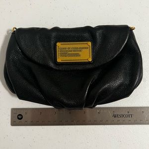 Marc Jacobs Karlie Q Removable Strap hand bag- Pebbled black leather